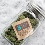 jar-cannabis-with-boveda-(1)